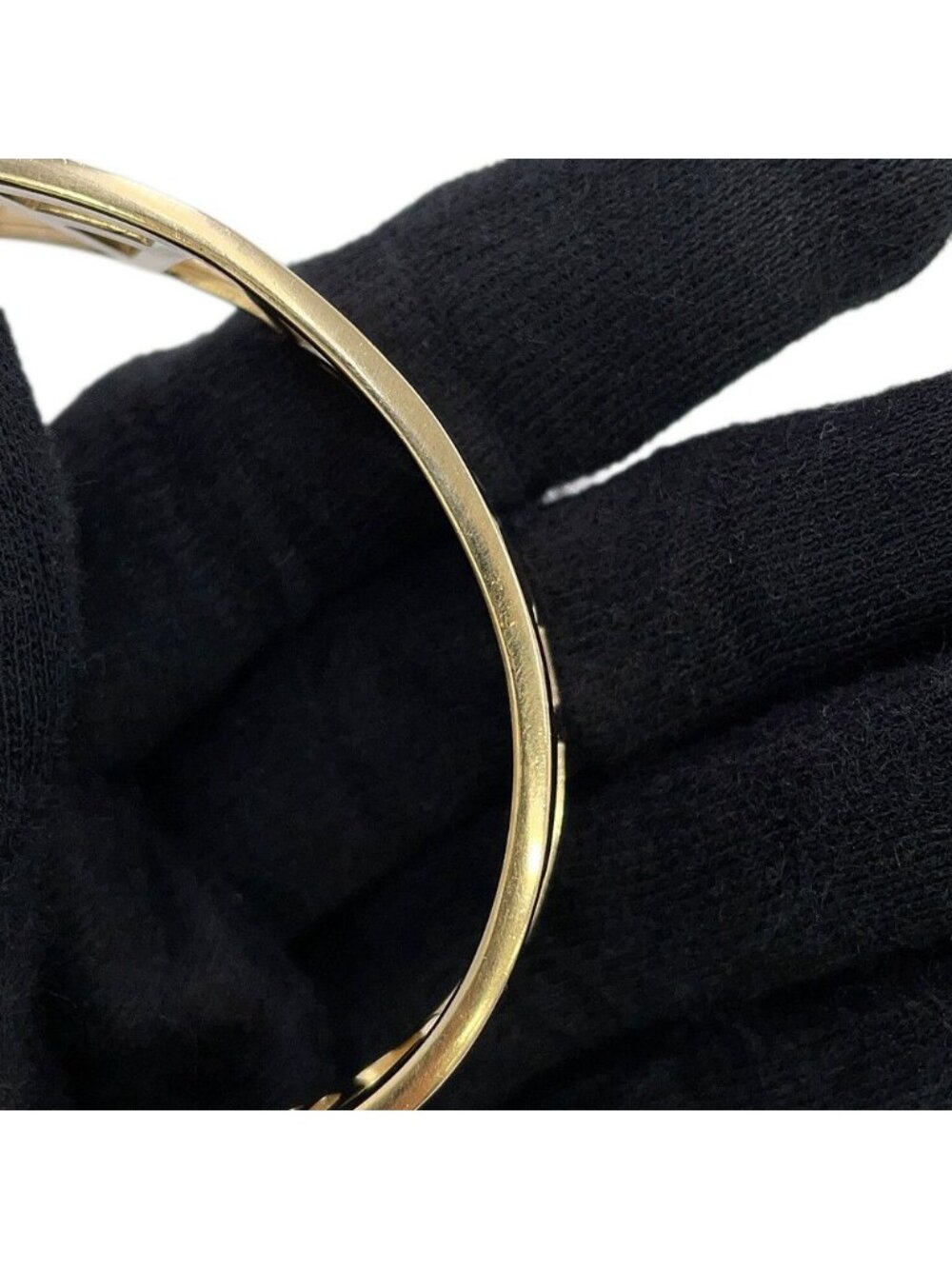 Chanel Bracelet CC Logo Watermark Bangle - Picture 5 of 10